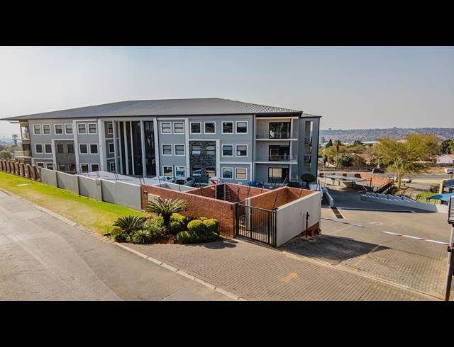 299M² OFFICE TO LET IN ALLEN'S NEK